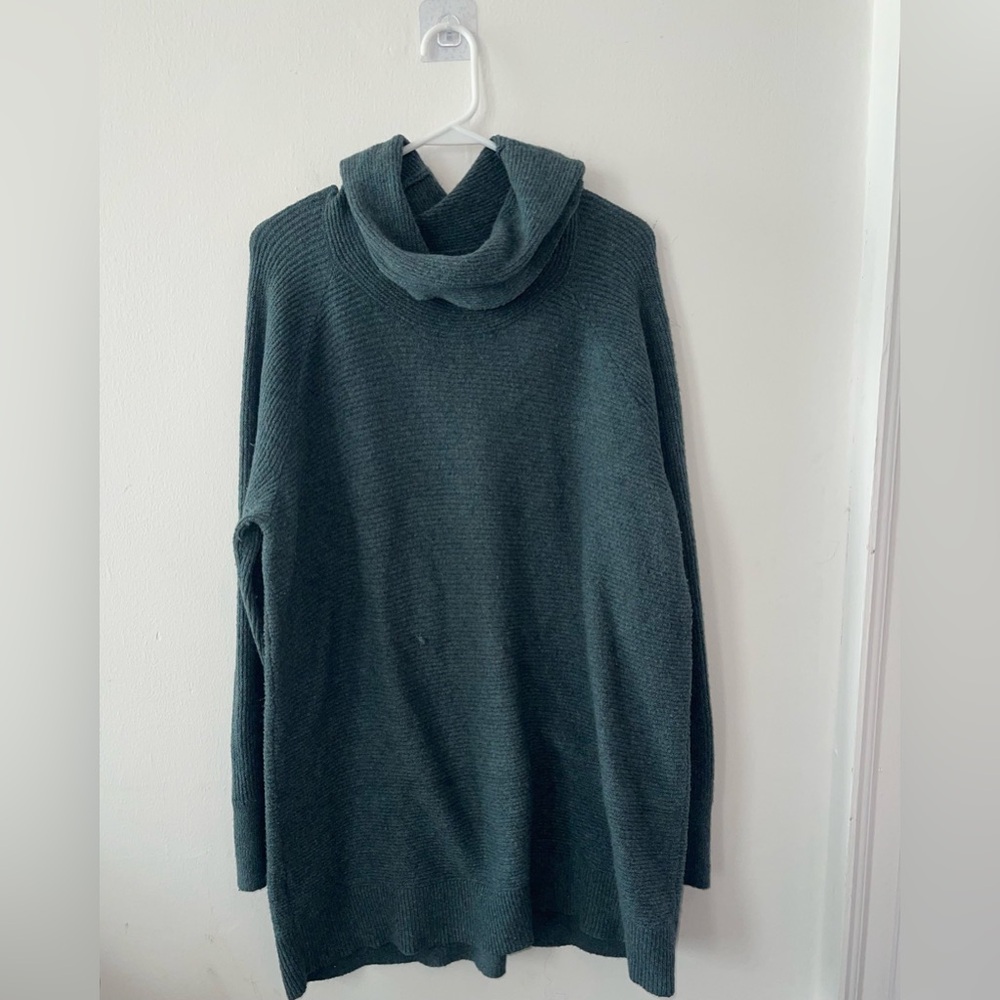 Women's Grayish Green Sweater by Ann Taylor Plus Size 20/22